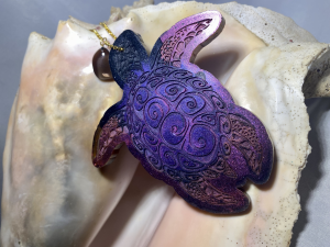 Turtle Suncatcher - Pretty in Purple