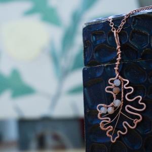 Bur Oak Leaf - Peach Moonstone - Copper Necklace